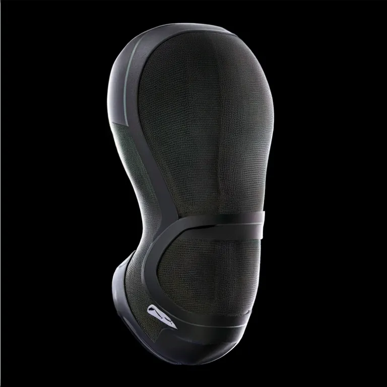 The Science Behind Compression Knee Sleeves and Performance Gains