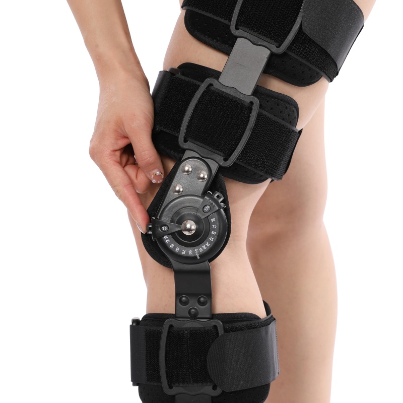 Hinged ROM Knee Brace 06